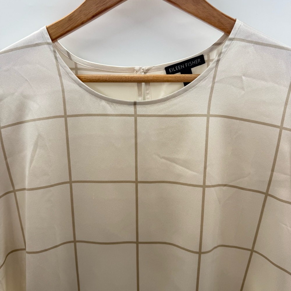 Eileen Fisher Silk Jewel Neck Short Sleeve Box Top Cream Blouse Size Large - Picture 3 of 13